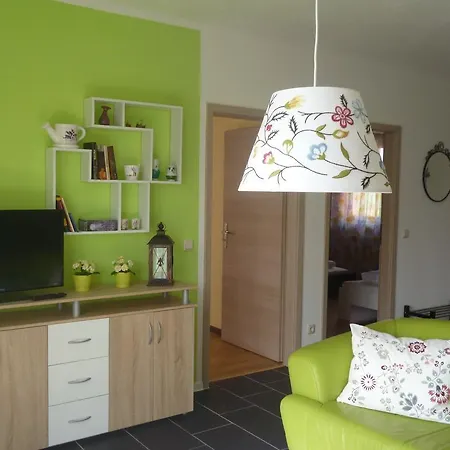 Semesterbostad Haus Lavendel *